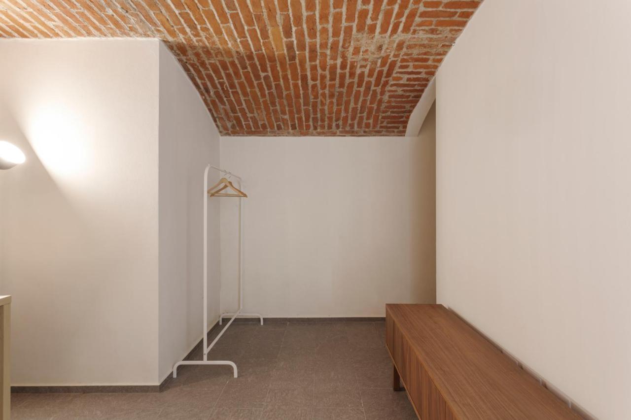 Modern & Stylish Loft - 2 Min From Central Station มิลาน ภายนอก รูปภาพ